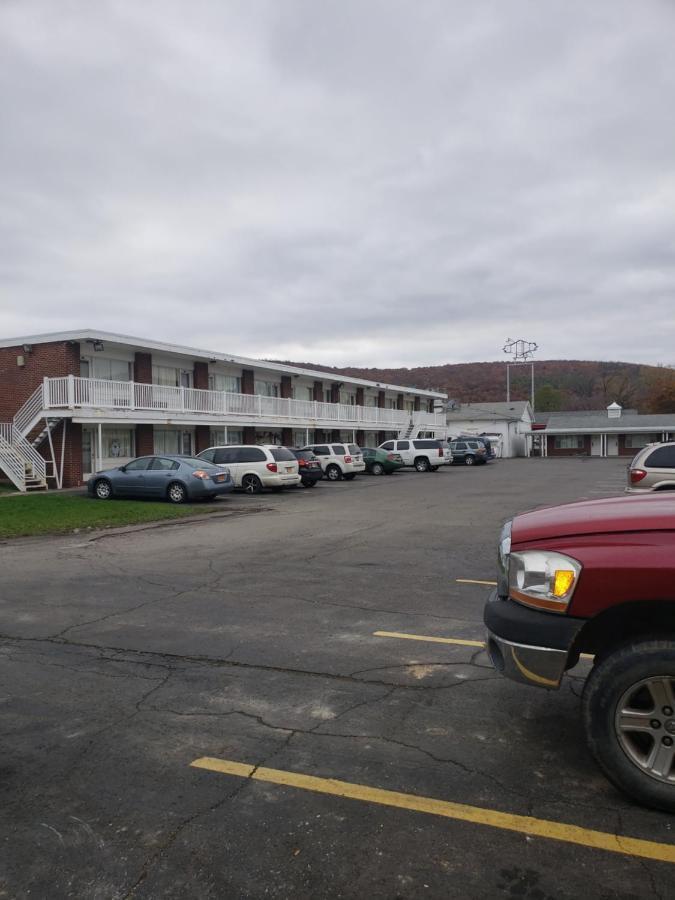 Budget Inn Horseheads Exterior photo